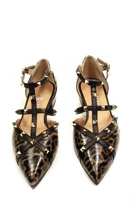 Zapato Angari Viena charol leopardo