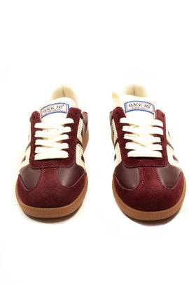 Deportiva Back70 Cloud N26 burdeos