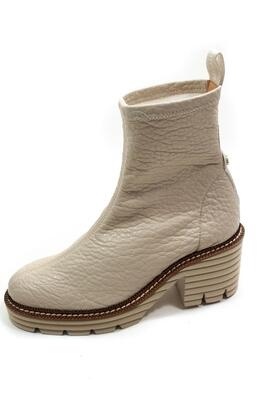 Botin Pedro Miralles Mijas beis