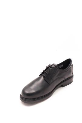 Zapato 24HRS liso cordon negro