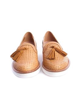 Zapato Kanna trenzado borlas camel