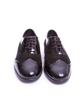 Zapato 24 Hrs cordon picado negro