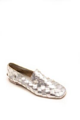 Zapato Pertini trenzado plata