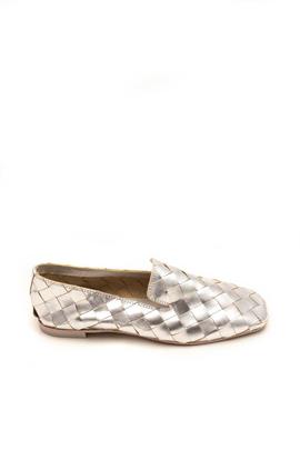 Zapato Pertini trenzado plata