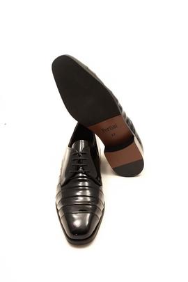 Zapato Pertini Paris charol negro