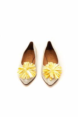 Zapato Salonissimos Marili flor amarilla