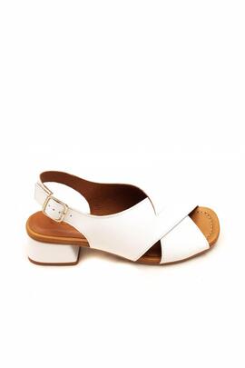 Sandalia CLKS Louro blanca