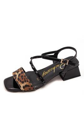 Sandalia Rock Away Sabana negra leopardo