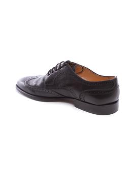 Zapato Frau picado cordon negro